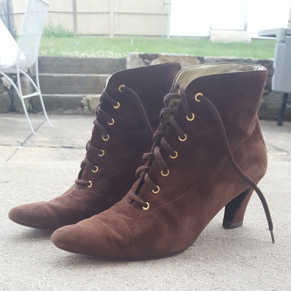 Escada brown suede booties